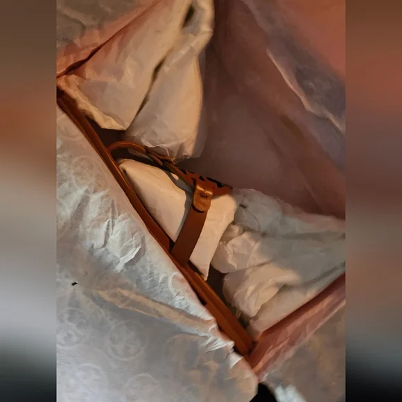 Tory Burch Miller Soft Thong Sandal (Women) Size 9.5 /New In BOX - Picture 5 of 11